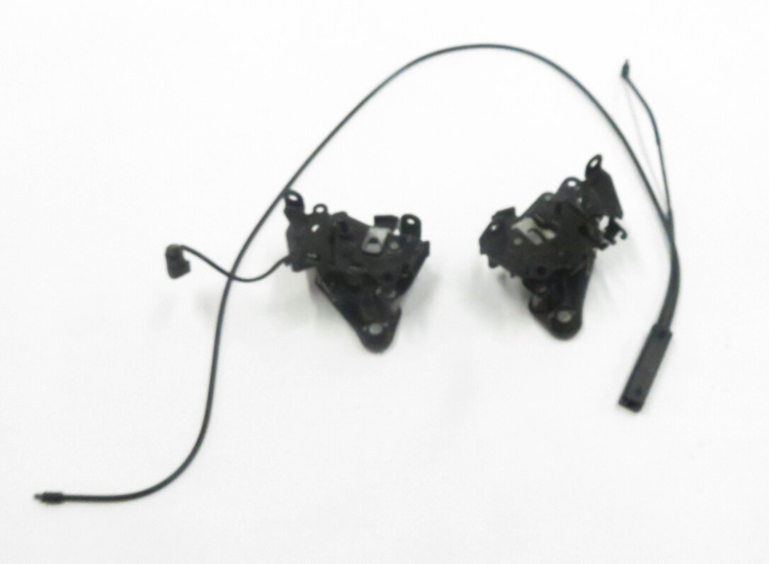 Thumbnail 6: 2009 BMW 750i (F01) FRONT LEFT & RIGHT LOWER HOOD LOCK LATCH SET-2 w/ CABLE