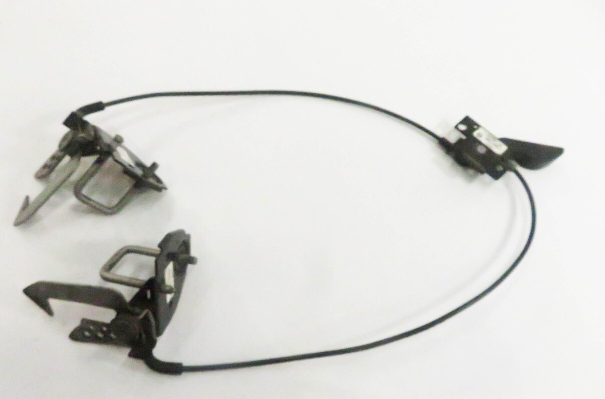 Thumbnail 7: 2009 BMW 750i (F01) FRONT LEFT & RIGHT UPPER HOOD LOCK LATCH SET-2 w/ CABLE