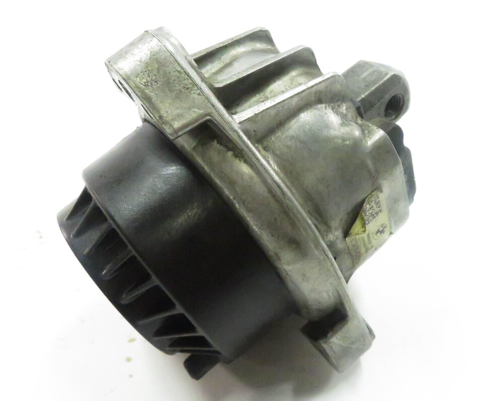 2009 BMW 750i (F01) 4.4L V8 ENGINE - RIGHT FRONT PASSENGER MOTOR MOUNT