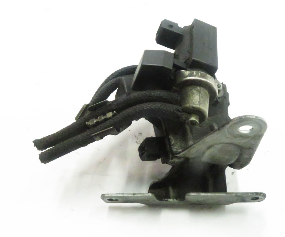 Thumbnail 4: 2009 BMW 750i (F01) 4.4L N63 V8 ENGINE - TURBO PRESSURE CONVERTER VALVE SET