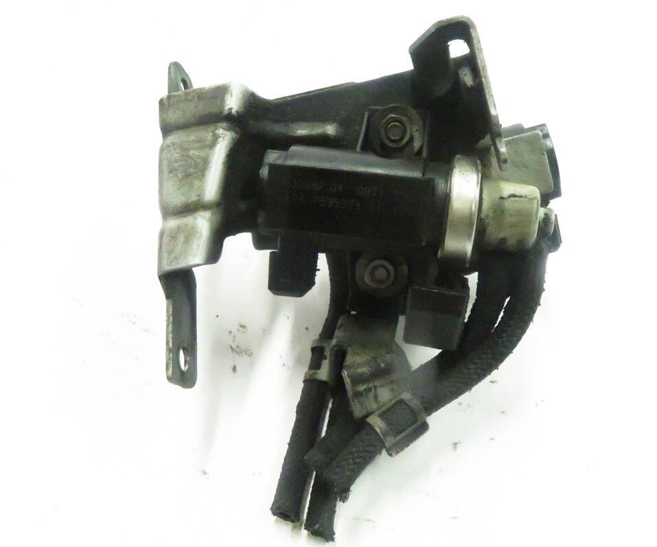 Thumbnail 6: 2009 BMW 750i (F01) 4.4L N63 V8 ENGINE - TURBO PRESSURE CONVERTER VALVE SET