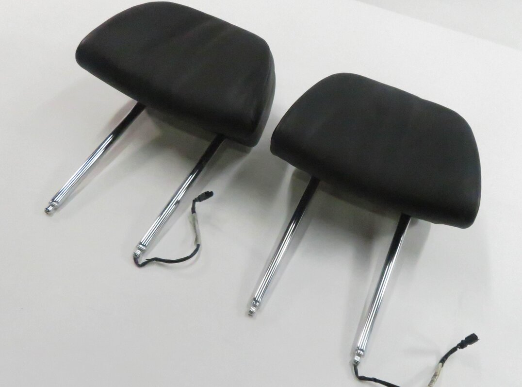 2009 BMW 750i (F01) FRONT LEFT & RIGHT SEAT ACTIVE HEADREST SET (BLACK LEATHER)