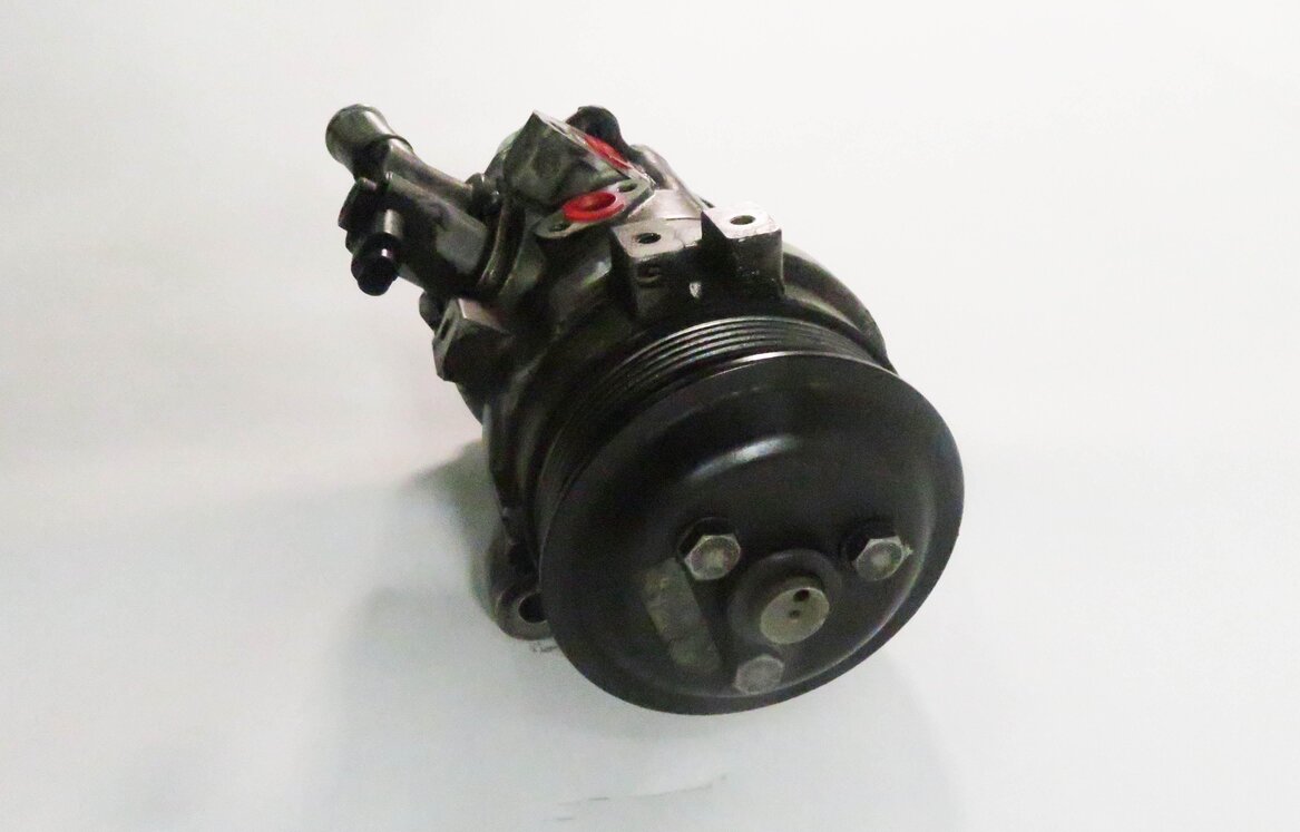 Thumbnail 4: 2009-2013 BMW 550iGT 750i B7 (F01 F07) DYNAMIC DRIVE ACTIVE POWER STEERING PUMP