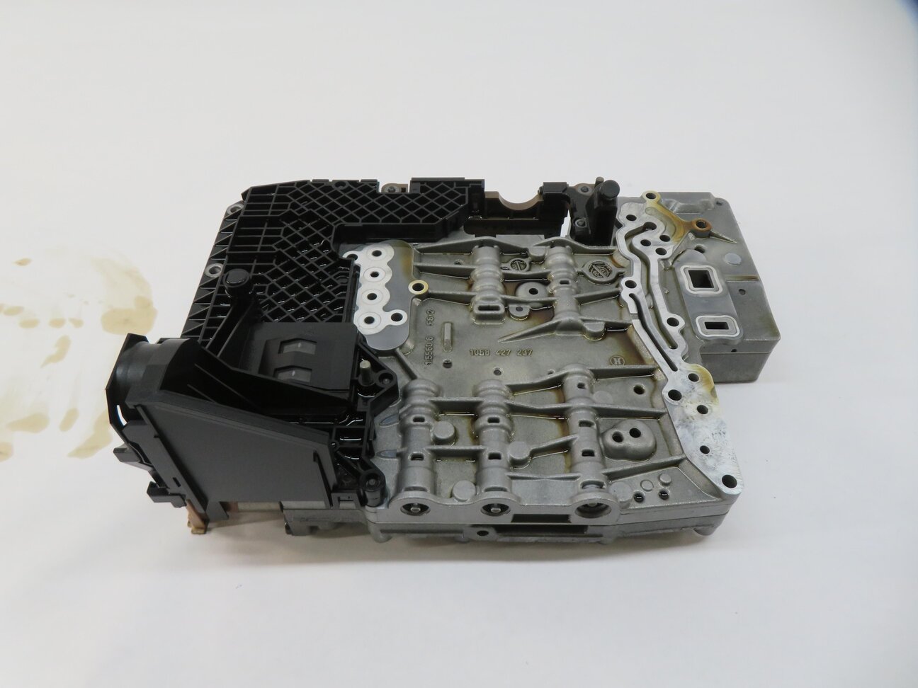 Thumbnail 2: 2012-2013 RANGE ROVER SPORT (L320 L322) A/T AUTOMATIC TRANSMISSION VALVE BODY