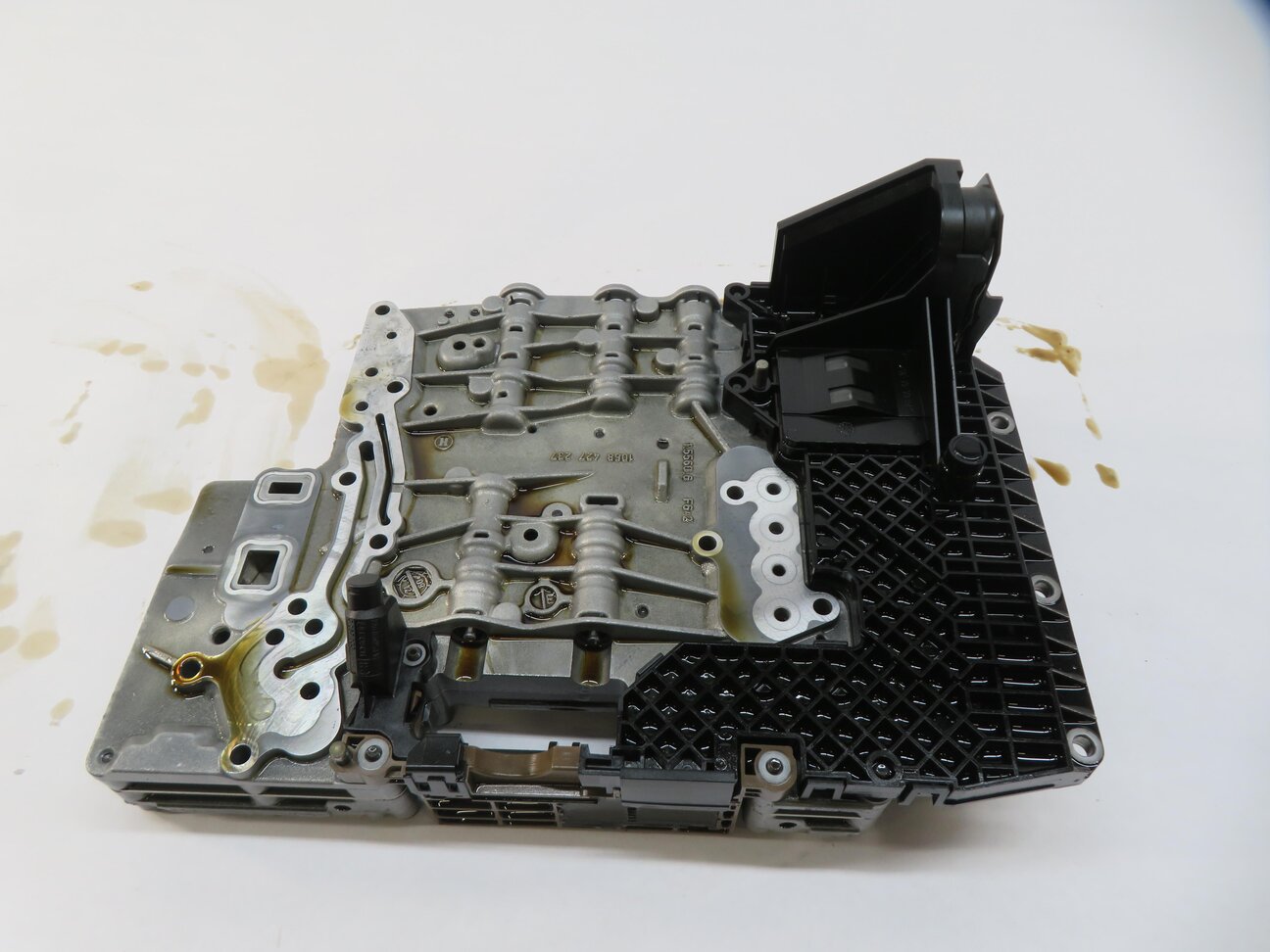 Thumbnail 3: 2012-2013 RANGE ROVER SPORT (L320 L322) A/T AUTOMATIC TRANSMISSION VALVE BODY