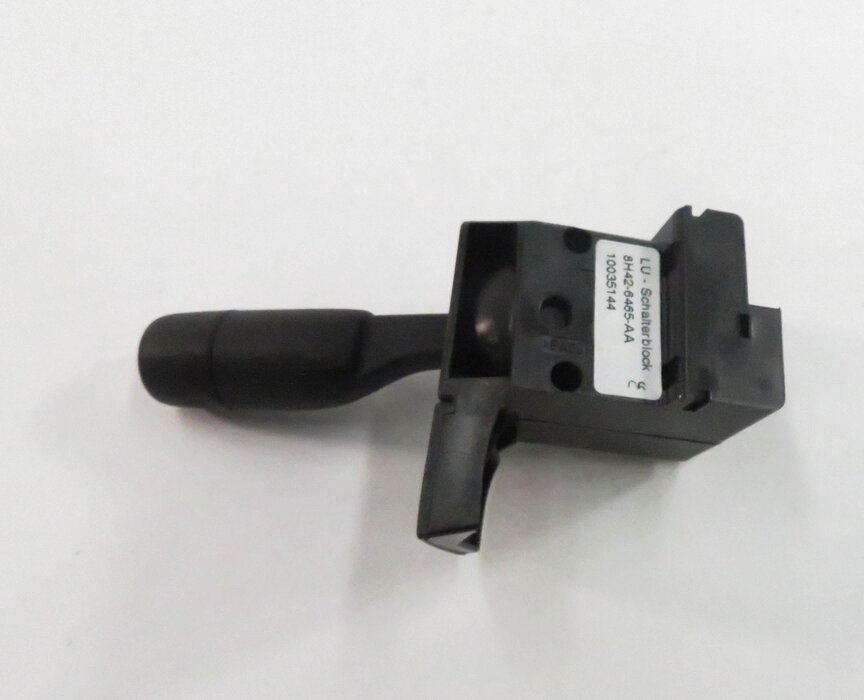 Thumbnail 8: 2012 RANGE ROVER (L322) STEERING POSITION ADJUSTMENT SWITCH