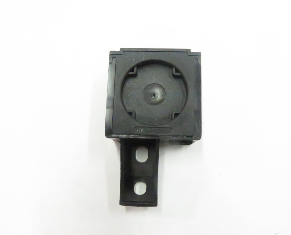 Thumbnail 5: 2012 RANGE ROVER (L322) KEYLESS ENTRY ANTENNA SENSOR MODULE