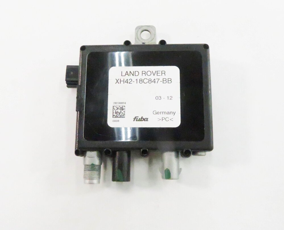 Thumbnail 3: 2012 RANGE ROVER (L322) ANTENNA AMP AMPLIFIER CIRCUIT CONTROL MODULE
