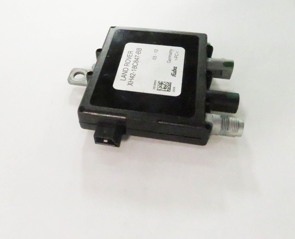 Thumbnail 5: 2012 RANGE ROVER (L322) ANTENNA AMP AMPLIFIER CIRCUIT CONTROL MODULE