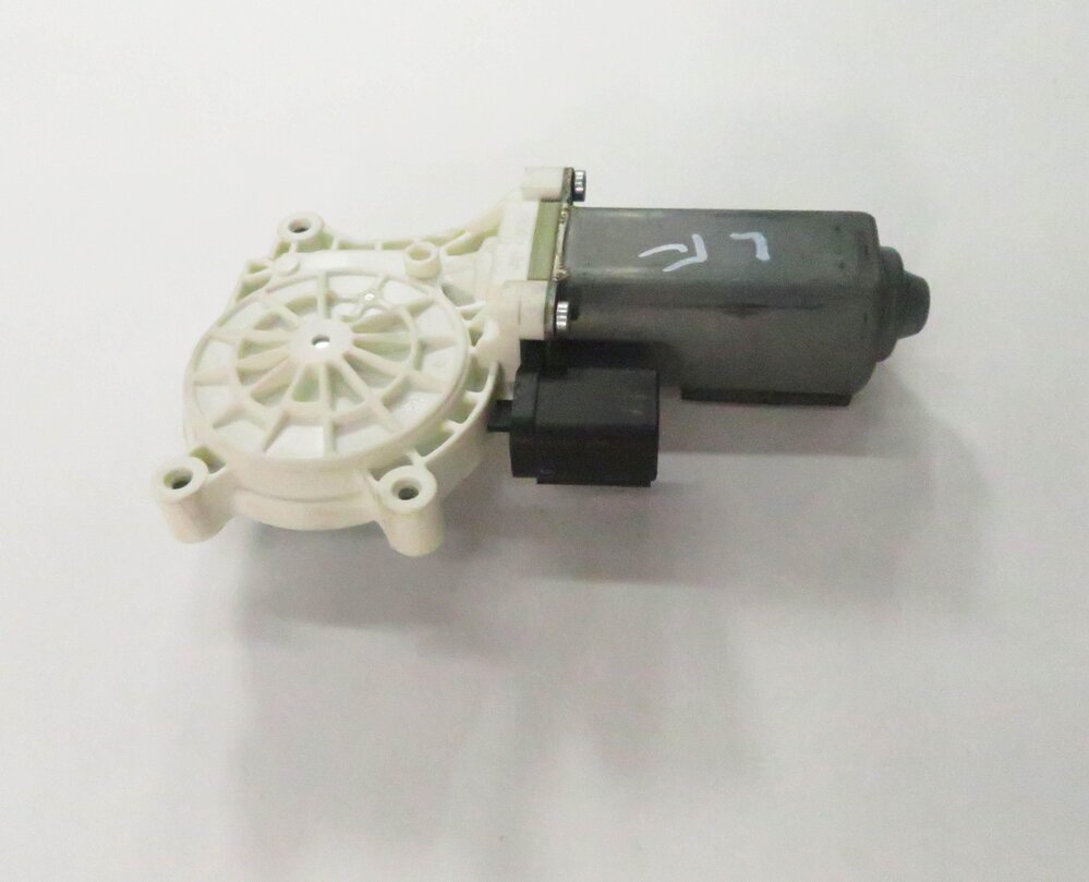 Thumbnail 4: 2010-2012 RANGE ROVER (L322) LEFT FRONT DRIVER DOOR POWER WINDOW MOTOR