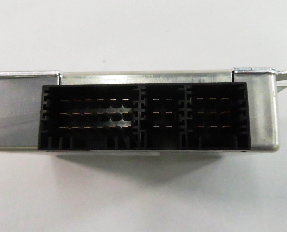Thumbnail 7: 2010-2013 LAND ROVER LR4 / RANGE ROVER SPORT (L320 L322) TRANSFER CASE MODULE