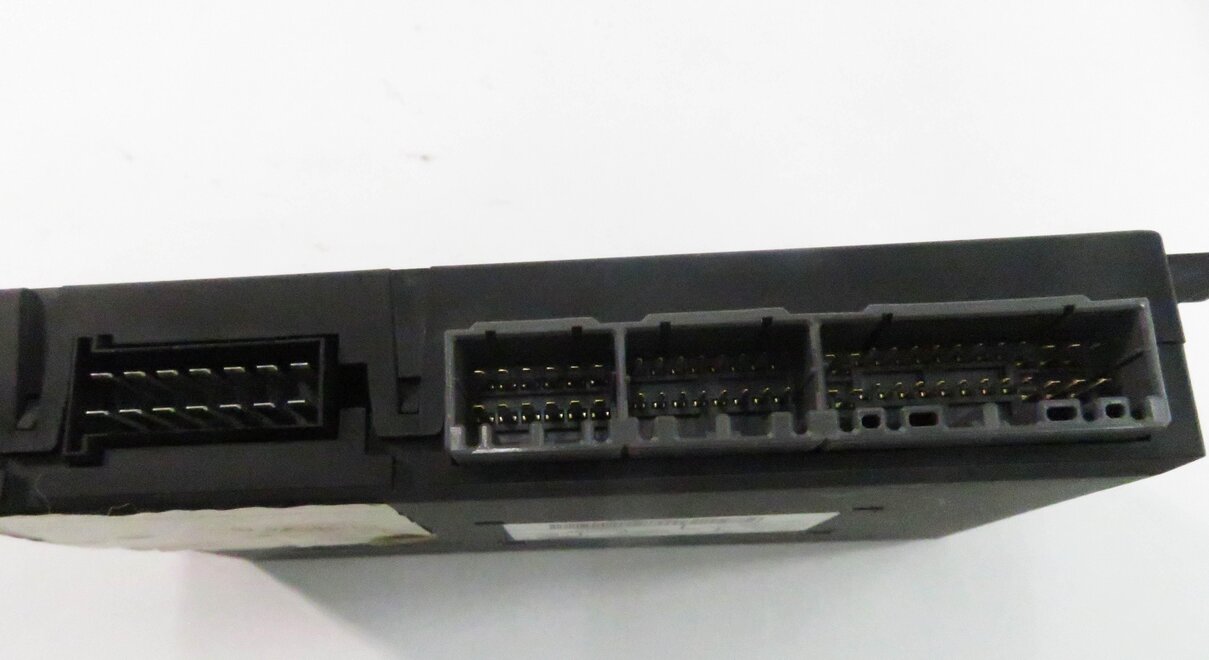 Thumbnail 9: 2012 RANGE ROVER (L322) LEFT FRONT DRIVER MEMORY SEAT CONTROL MODULE