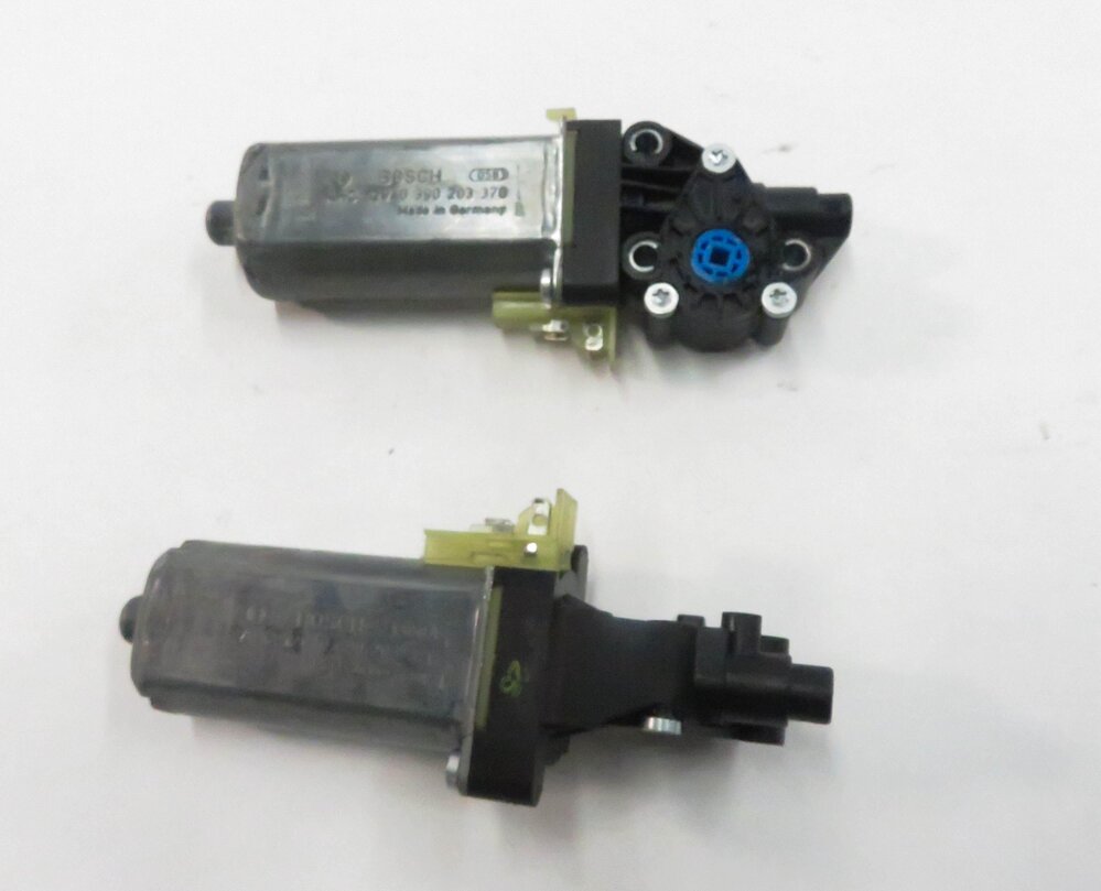 Thumbnail 7: 2010-2012 RANGE ROVER (L322) POWER STEERING COLUMN ADJUSTMENT MOTOR SET