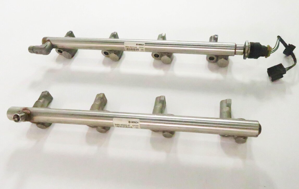 Thumbnail 3: 2012 RANGE ROVER (L322) 5.0L AJ133 V8 ENGINE - FUEL RAIL SET-2