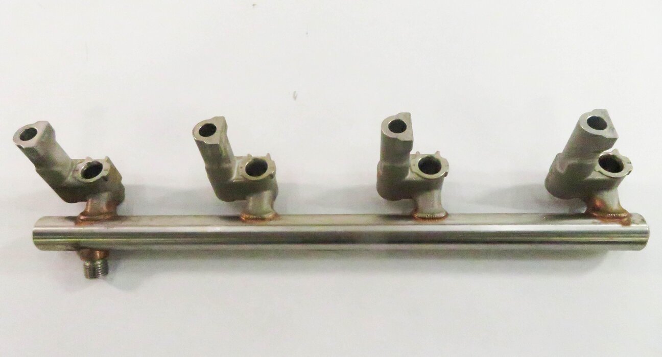 Thumbnail 6: 2012 RANGE ROVER (L322) 5.0L AJ133 V8 ENGINE - FUEL RAIL SET-2