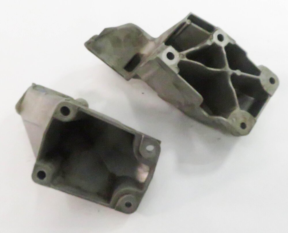 Thumbnail 7: 2012 RANGE ROVER (L322) 5.0L AJ133 V8 ENGINE - MOTOR MOUNT BRACKET SET-2