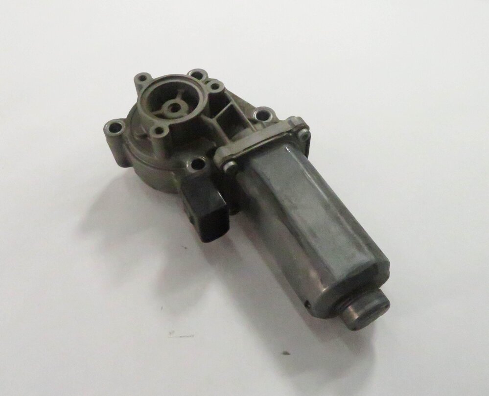 05-16 LR3 LR4 / RANGE ROVER SPORT (L320 L322) TRANSFER CASE ELECTRIC SHIFT MOTOR