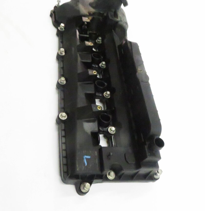 Thumbnail 4: 10-18 RANGE ROVER SPORT (L320 L322 L494 L405) 5.0L V8 - LEFT ENGINE VALVE COVER
