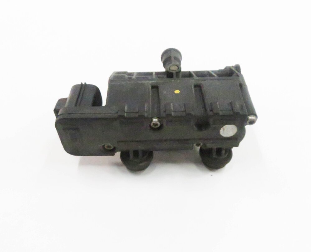 Thumbnail 5: 2012 RANGE ROVER (L322) AIR SUSPENSION VALVE BLOCK