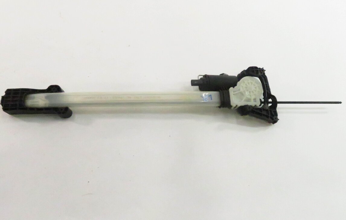 Thumbnail 5: 2010 BMW 550iGT (F07) LEFT REAR WINDOW SHADE REGULATOR w/ MOTOR