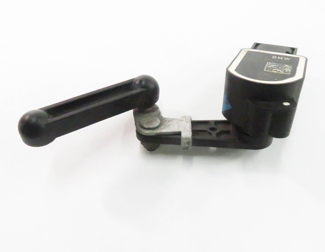 Thumbnail 5: 2010 BMW 550iGT (F07) RIGHT FRONT PASSENGER SUSPENSION HEIGHT LEVEL SENSOR