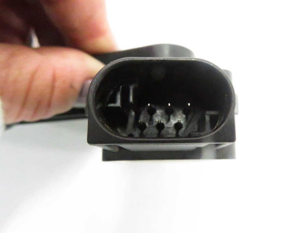 Thumbnail 6: 2010 BMW 550iGT (F07) RIGHT FRONT PASSENGER SUSPENSION HEIGHT LEVEL SENSOR