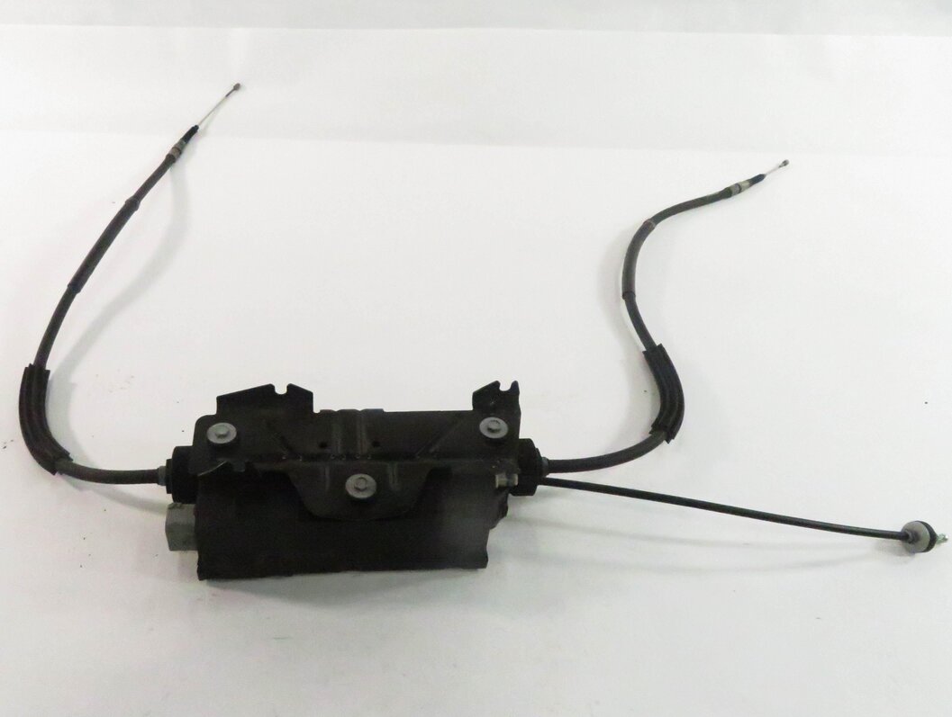 Thumbnail 2: 2010 BMW 550iGT (F07) EMERGENCY PARKING BRAKE ACTUATOR MOTOR w/ CABLES