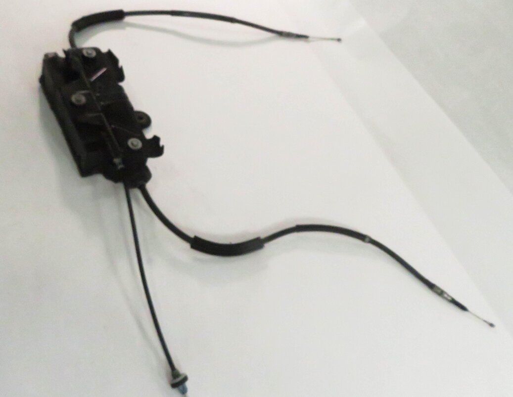 Thumbnail 4: 2010 BMW 550iGT (F07) EMERGENCY PARKING BRAKE ACTUATOR MOTOR w/ CABLES