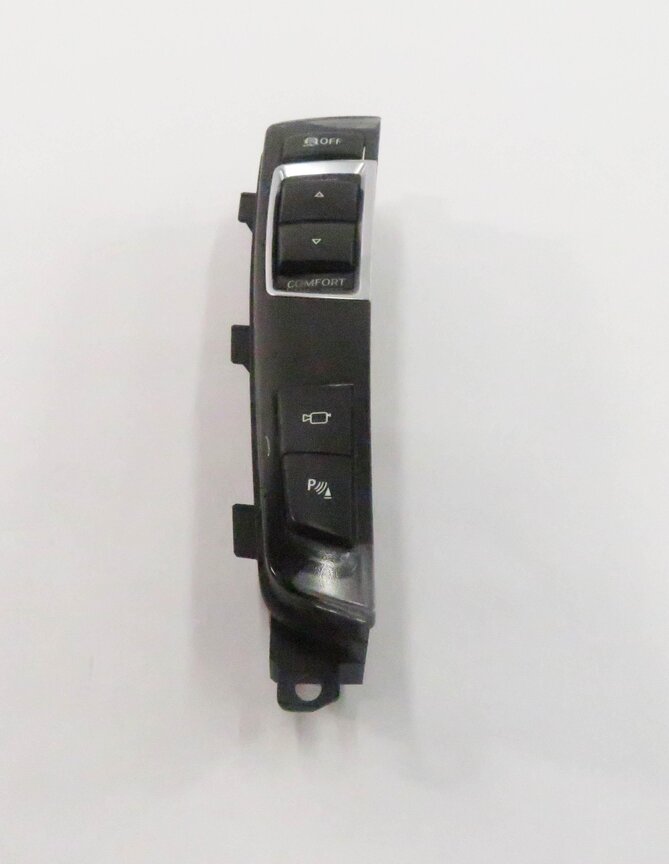 Thumbnail 3: 2010 BMW 550iGT (F07) TRACTION CONTROL SPORT COMFORT CAMERA PDC SWITCH BUTTON