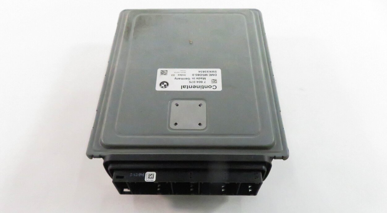 Thumbnail 11: 09-13 BMW 550i 650i 750i (F01 F06 F10) 4.4TT N63 ENGINE DME CAS4 MODULE KEY SET