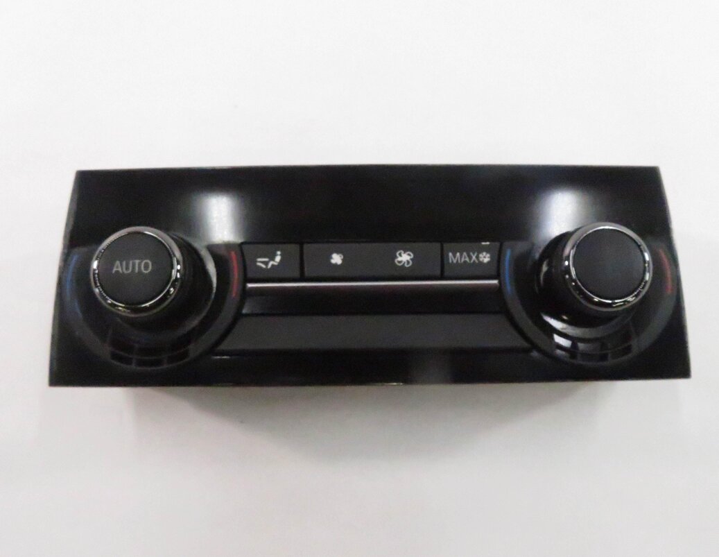 Thumbnail 3: 2010-2019 BMW 528i 535i 550i 740i 750i 760i (F01 F06 F10) REAR TEMPERATURE PANEL