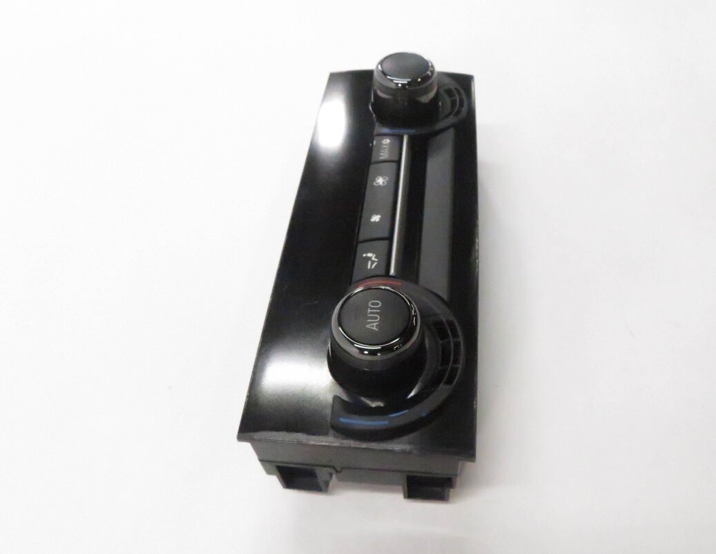 Thumbnail 5: 2010-2019 BMW 528i 535i 550i 740i 750i 760i (F01 F06 F10) REAR TEMPERATURE PANEL