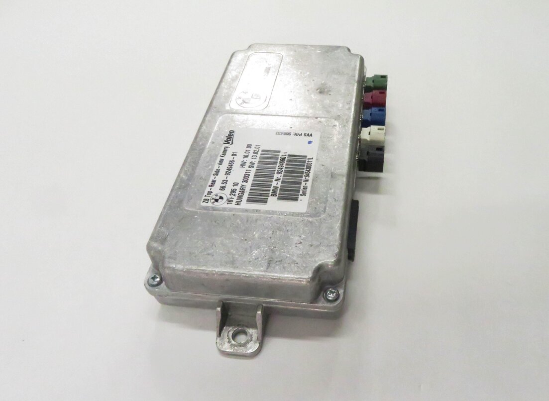 Thumbnail 4: 10-17 BMW 328i 330i 335i 528i 535i 550i 650i 750i 760i - SURROUND CAMERA MODULE