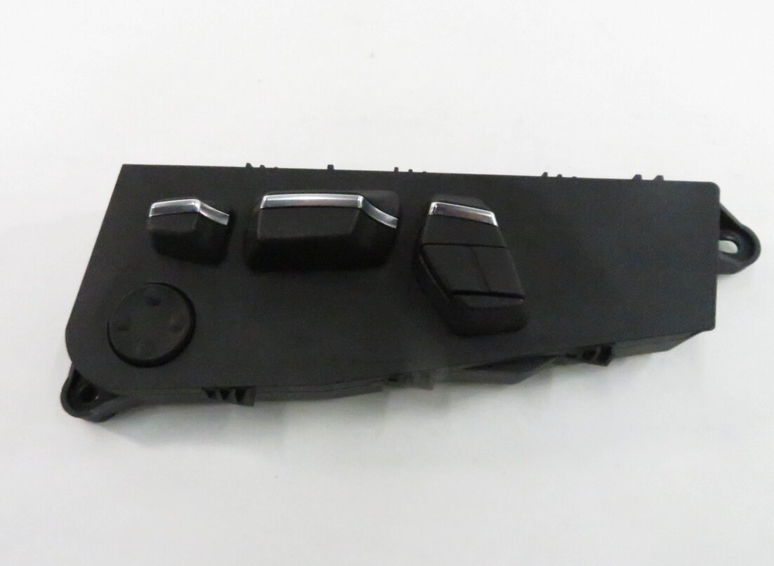 Thumbnail 2: 2011 BMW 550i (F10) RIGHT FRONT PASSENGER POWER SEAT ADJUSTMENT SWITCH