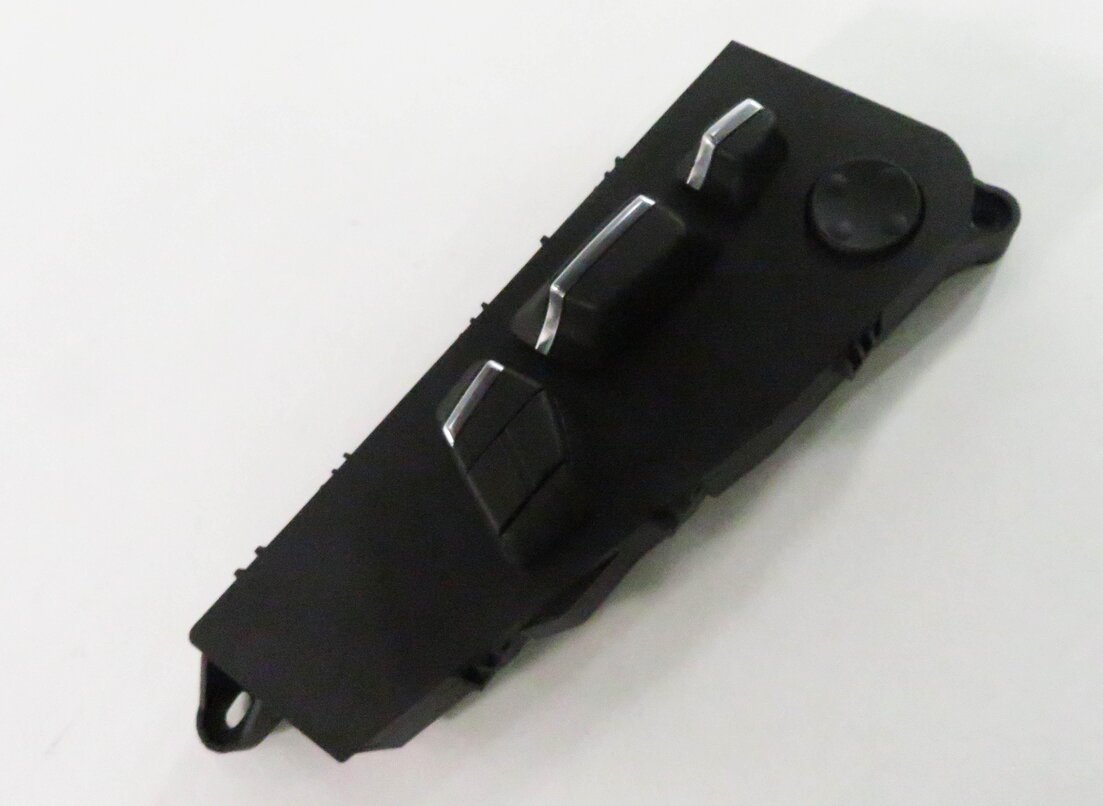 2011 BMW 550i (F10) LEFT FRONT DRIVER POWER SEAT ADJUSTMENT SWITCH
