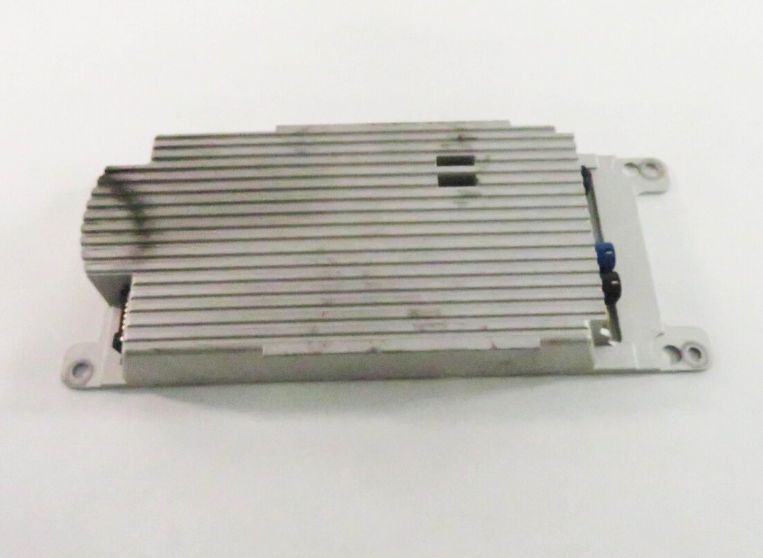 Thumbnail 2: 2011 BMW 550i (F10) BLUETOOTH COMMUNICATION TELEMATICS COMBOX CONTROL MODULE