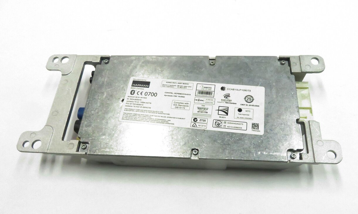 Thumbnail 7: 2011 BMW 550i (F10) BLUETOOTH COMMUNICATION TELEMATICS COMBOX CONTROL MODULE
