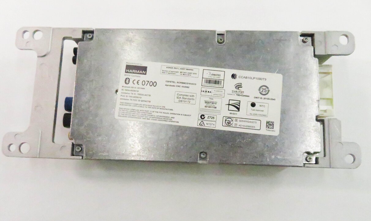 Thumbnail 8: 2011 BMW 550i (F10) BLUETOOTH COMMUNICATION TELEMATICS COMBOX CONTROL MODULE