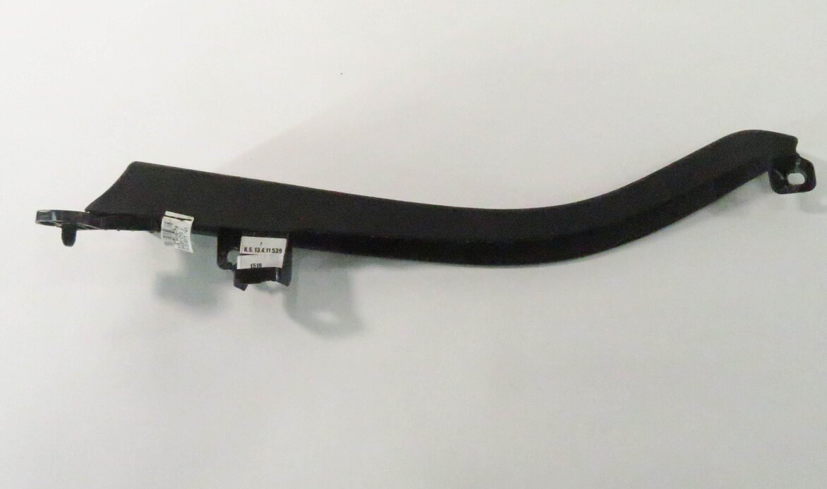 Thumbnail 2: 2011 BMW 550i (F10) FRONT CENTER CONSOLE EDGE TRIM (BLACK DAKOTA LEATHER LCSW)