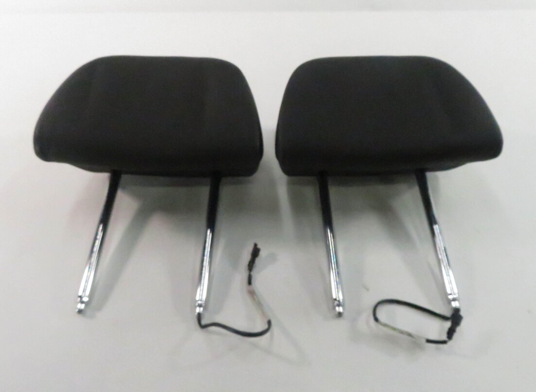 Thumbnail 2: 2011 BMW 550i (F10) FRONT LEFT & RIGHT HEADREST SET (BLACK DAKOTA LEATHER LCSW)