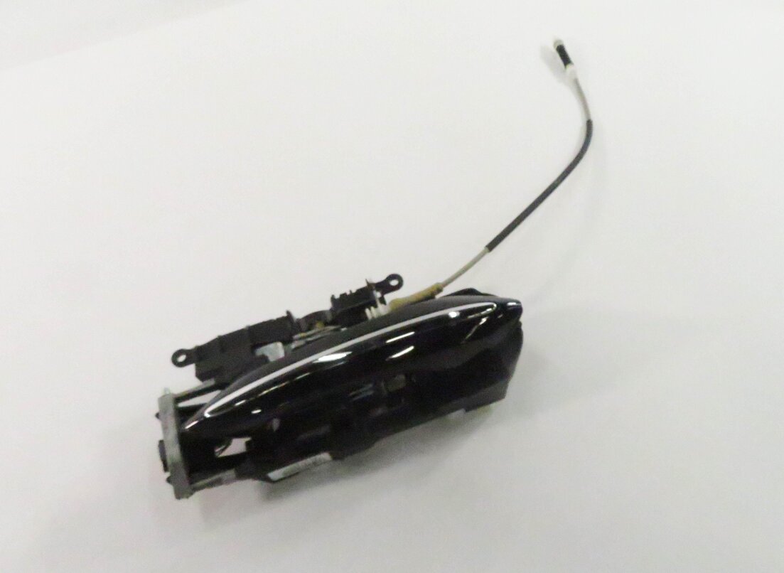 09-18 BMW 528i 535i 550i 740i 750i 760i RIGHT REAR COMFORT DOOR HANDLE (BLACK)
