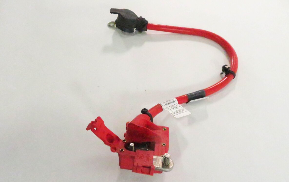 Thumbnail 3: 2011 BMW 550i (F10) POSITIVE BATTERY CABLE (SRS)