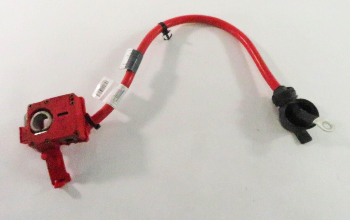 Thumbnail 5: 2011 BMW 550i (F10) POSITIVE BATTERY CABLE (SRS)