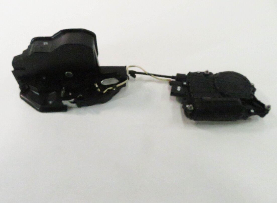 Thumbnail 3: 10-16 BMW 528i 535i 550i 750i 760i (F01 F10) RIGHT FRONT SOFT CLOSE DOOR LATCH