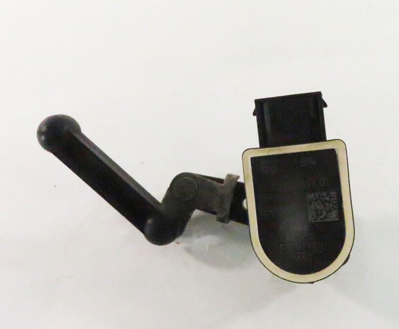 Thumbnail 6: 2014 BMW 535i (F10) LEFT FRONT DRIVER SUSPENSION HEIGHT LEVEL SENSOR