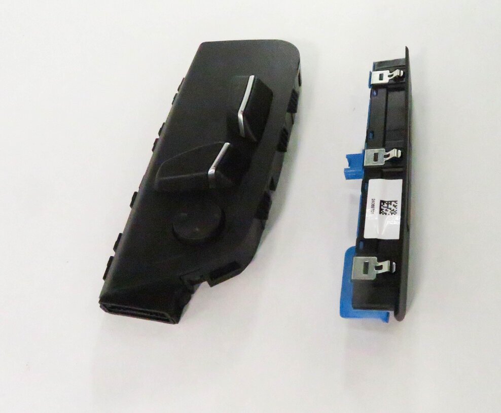 Thumbnail 5: 2014 BMW 535i (F10) LEFT FRONT DRIVER MEMORY SEAT ADJUSTMENT SWITCH BUTTON