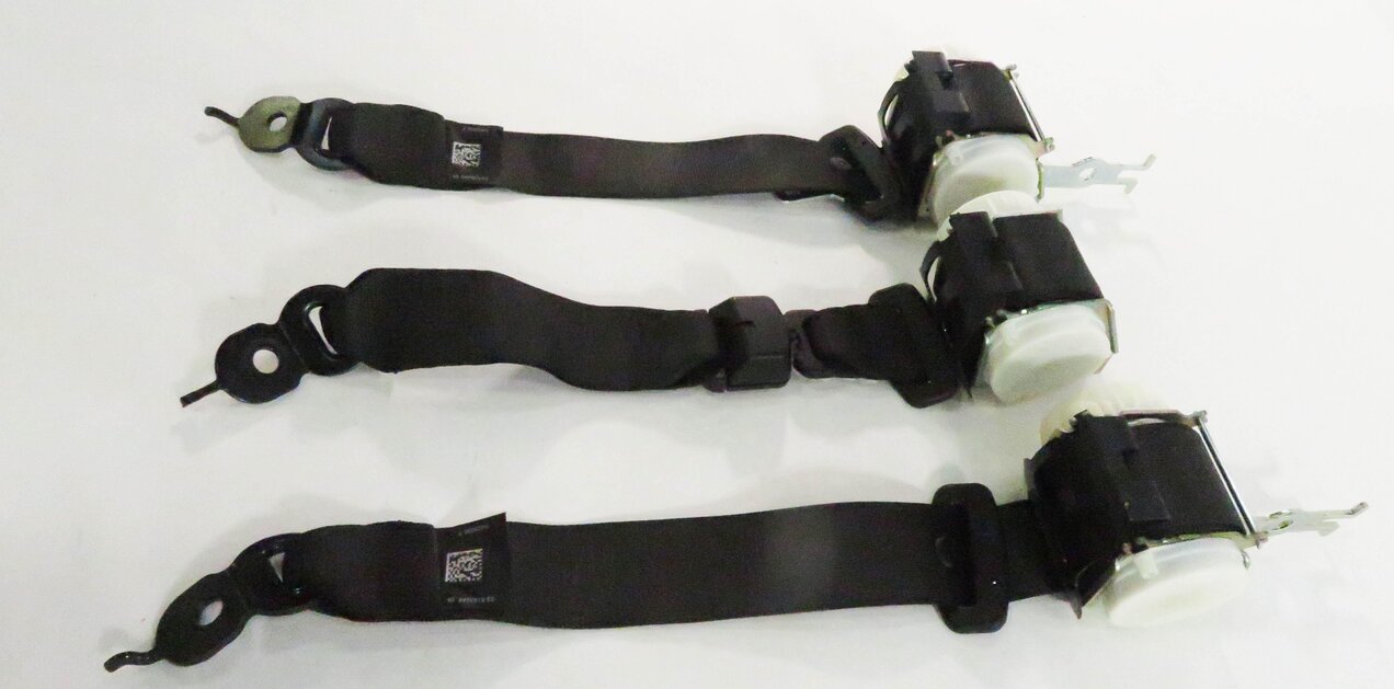 Thumbnail 5: 2014 BMW 535i (F10) REAR SEAT - SEATBELT RETRACTOR SET-3 (BLACK)