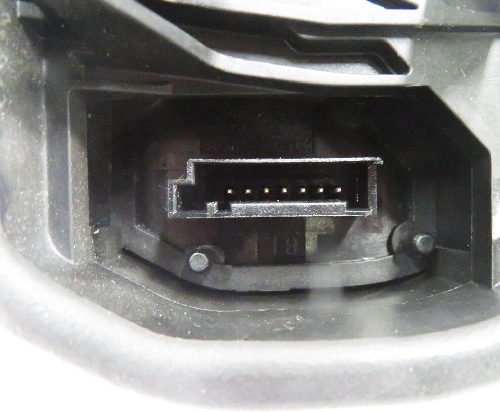 Thumbnail 8: 09-18 BMW 1/2/3/4/5/7/X1 X3 X4 (E87 E90 F01 F10) LEFT FRONT DOOR LOCK LATCH