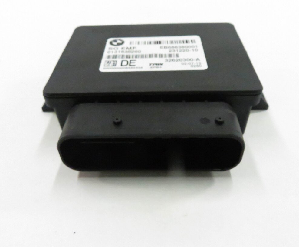 11-19 BMW 528i 535i 550i 640i 650i M5 M6 X3 X4 - PARKING BRAKE CONTROL MODULE