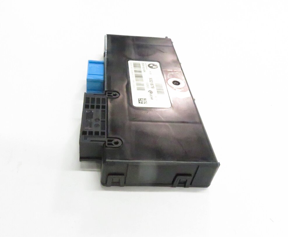 Thumbnail 4: 2014 BMW 535i (F10) CENTRAL GATEWAY CONTROL MODULE